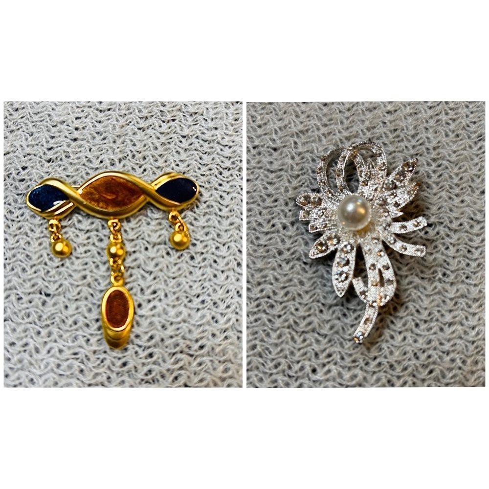 Two elegant Brooches